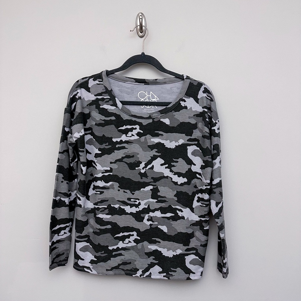 Chaser Gray Camo Long Sleeve Crew Neck Top - Picture 2 of 5
